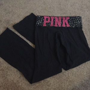 Victoria’s Pink yoga pants
